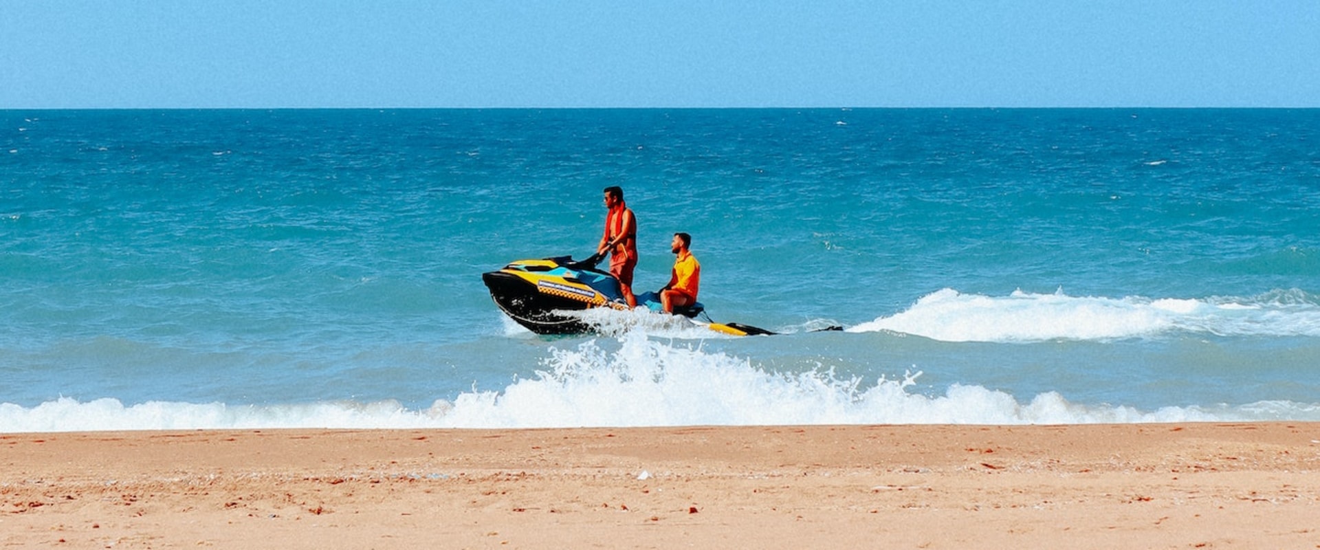 Why Villas Are A Better Option To Stay During Your Jet Ski Tour In Barbados